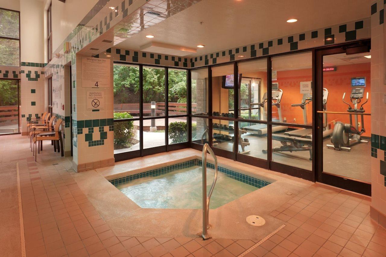 Best Western Plus Provo University Inn Ngoại thất bức ảnh