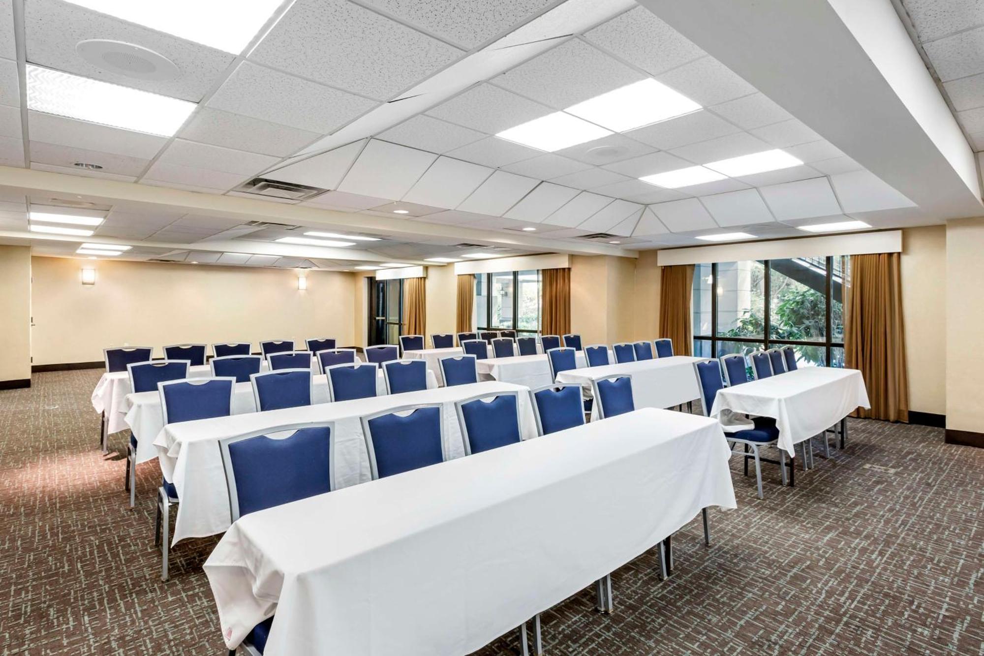 Best Western Plus Provo University Inn Ngoại thất bức ảnh